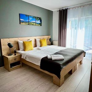 Rezydencja Pod Ochorowiczówką B&B
